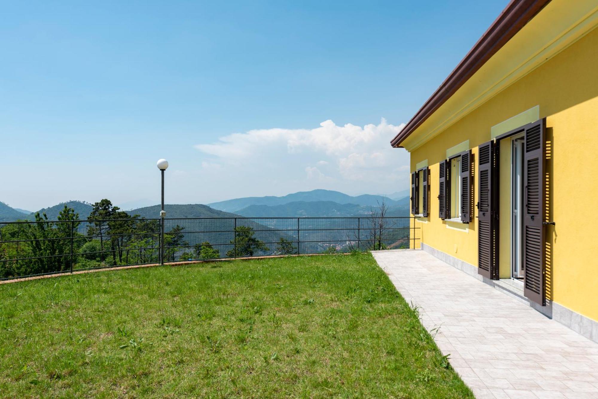 Joivy Villa Guanna - Charming Flat With Garden Bracco エクステリア 写真