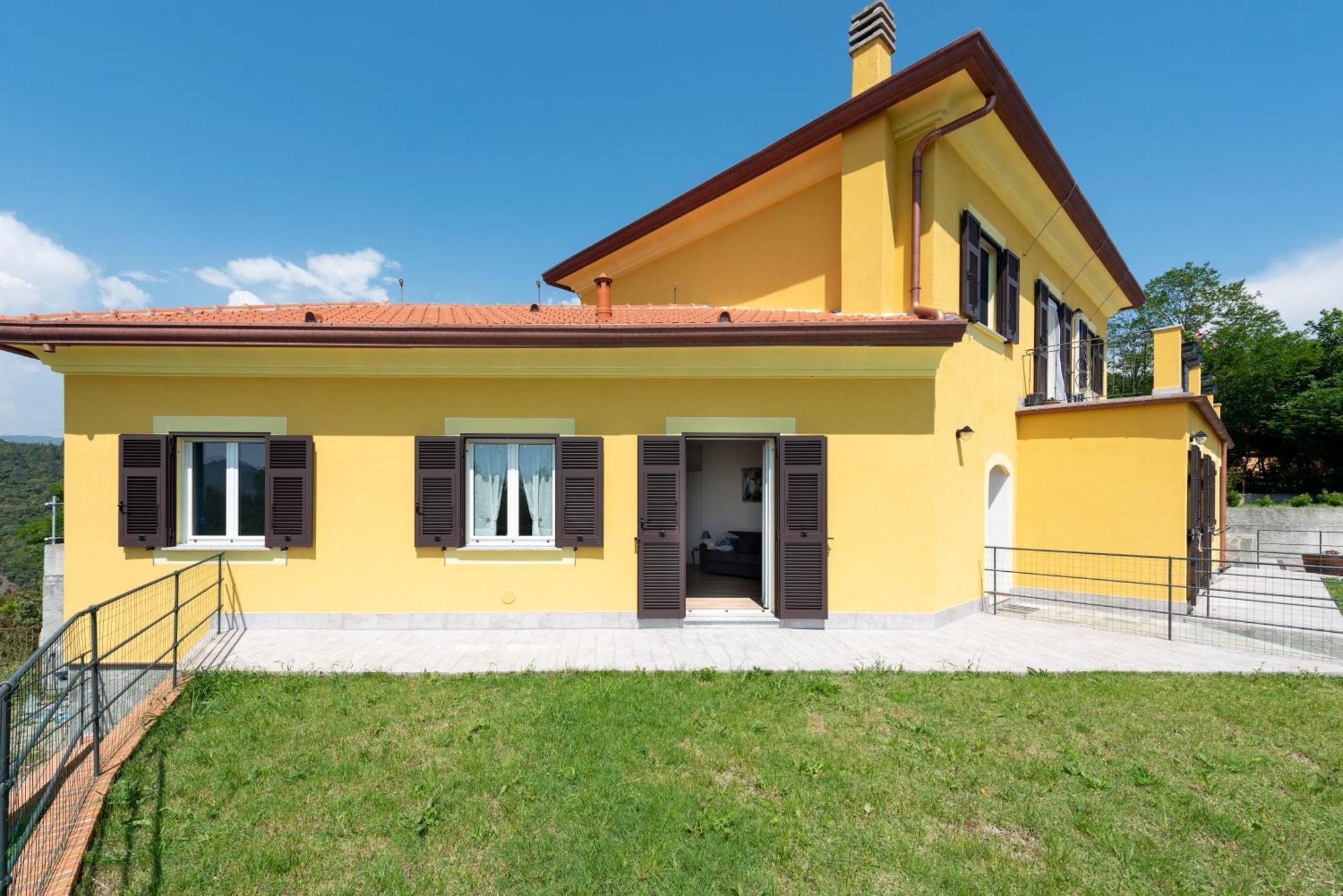 Joivy Villa Guanna - Charming Flat With Garden Bracco エクステリア 写真